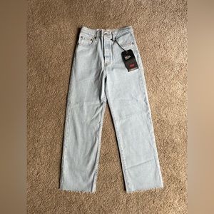Levi's Light Blue RIBCAGE Straight Leg Jeans NWOT
